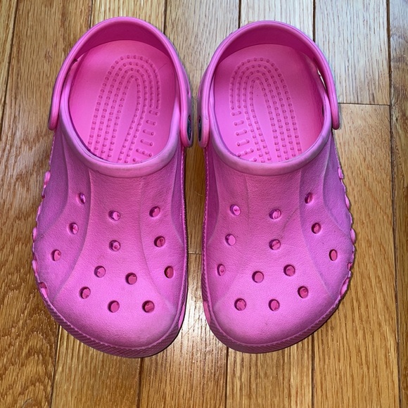 Nicki Minaj Girls Pink Crocs J 1/3 - Picture 5 of 8